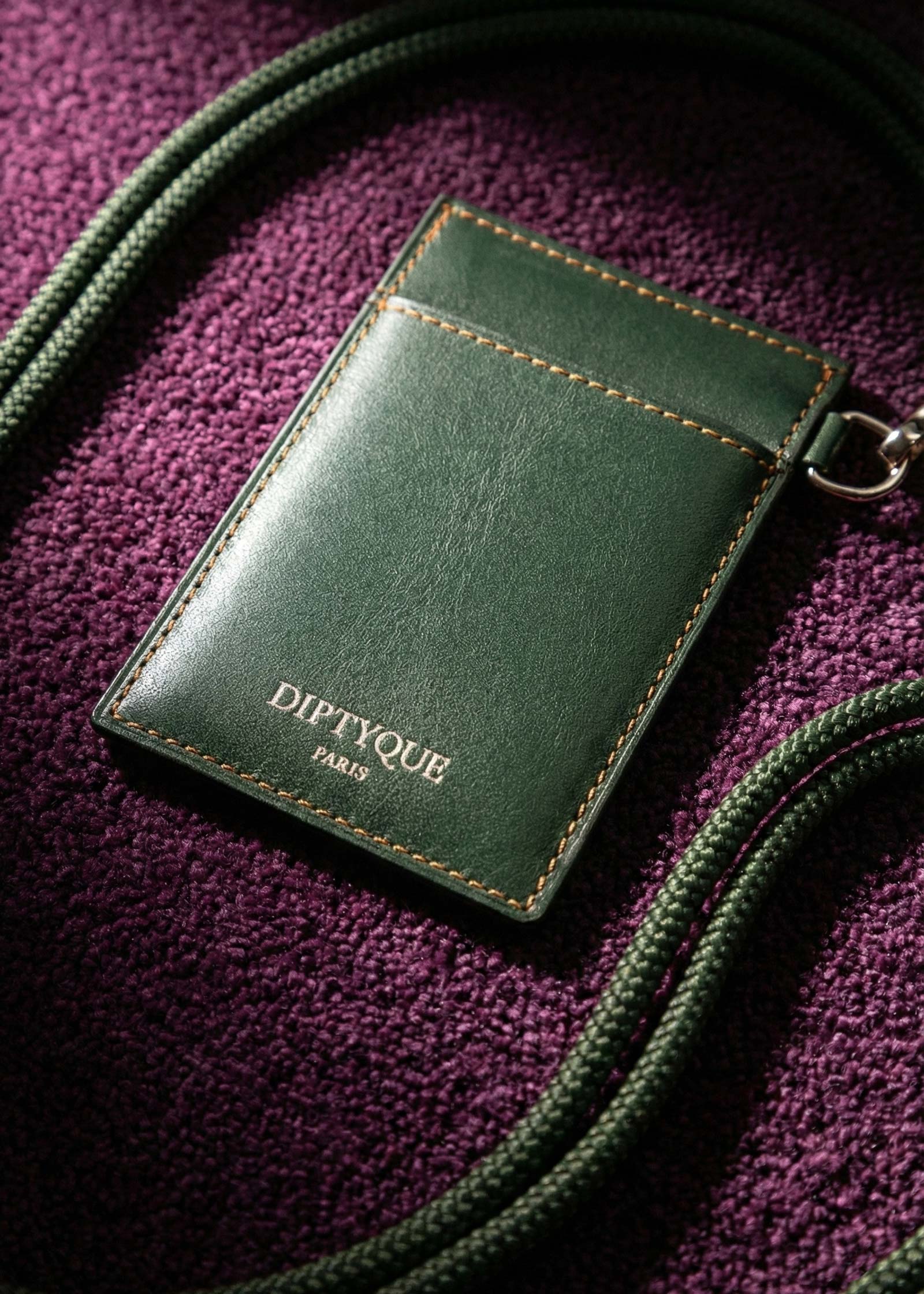 HEYLLO-Diptyque-porte-carte-01